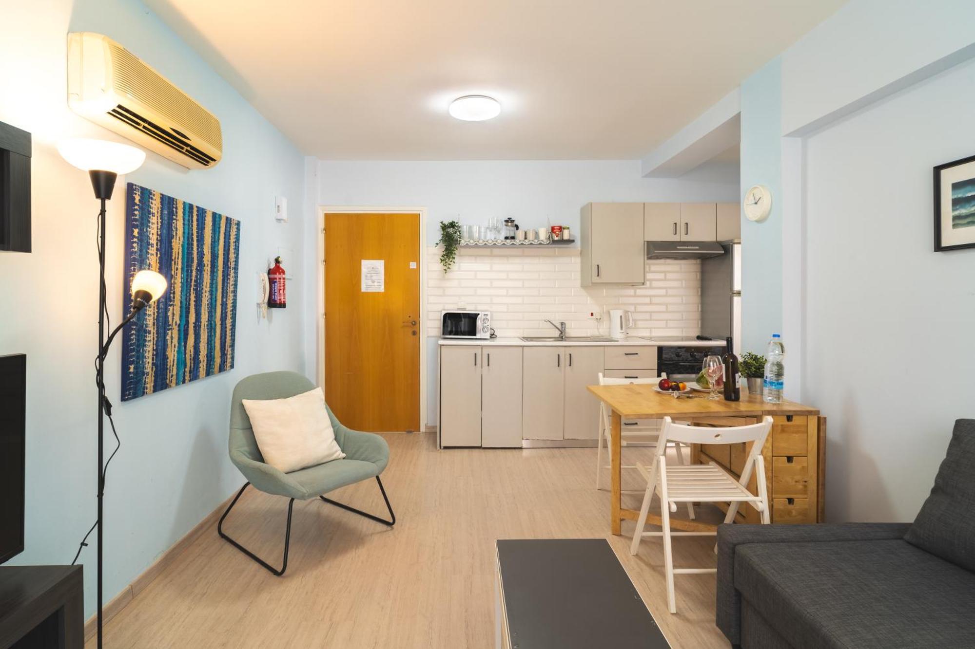Helios Mackenzie One Bedroom Flat Larnaca Exterior foto